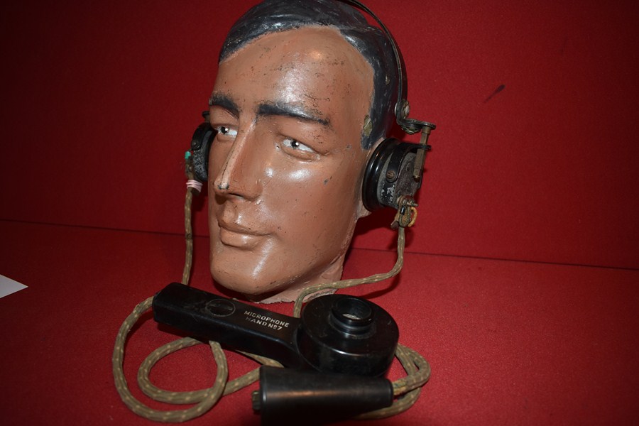 WW2 BRITISH/AUSTRALIAN RADIO COMMUNICATIONS HEAD SET-SOLD